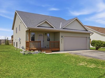 620 N Washington Ave, Detroit Lakes, MN, 56501