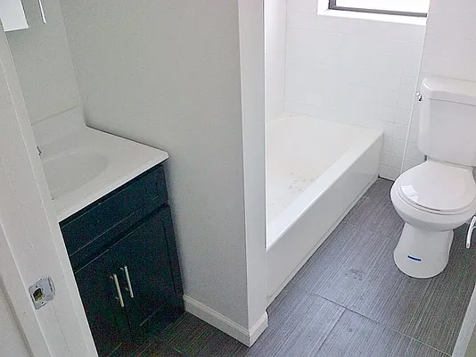 Rented by Bohemia Realty Group | media 13