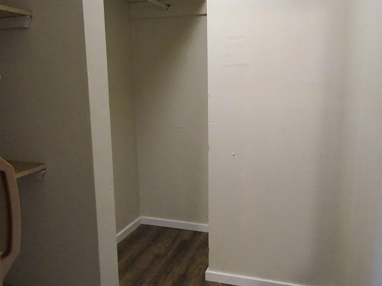 10625 Sheridan Ave S — Photo 11
