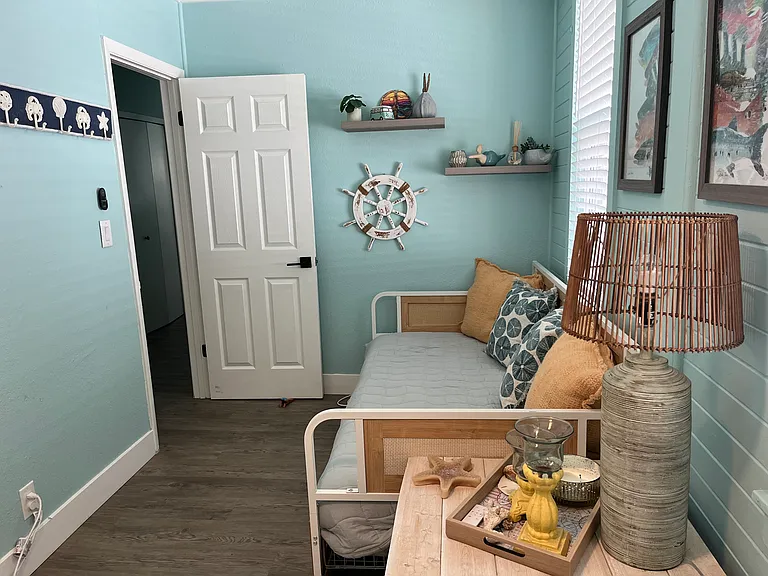 1240 Georgia Ave — Photo 9