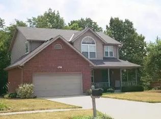 6118 Indian Trace Dr, Hamilton, OH 45011
