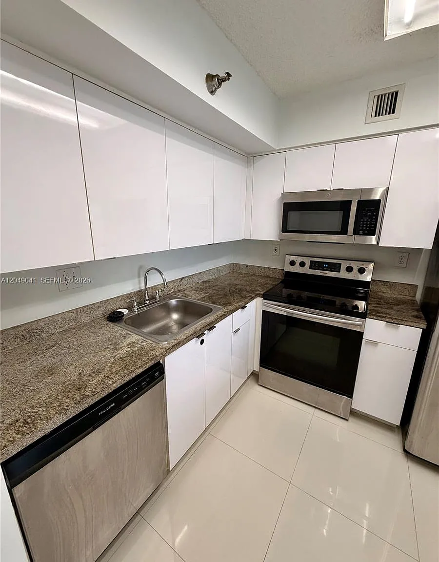 Parc Central Aventura Sou — Photo 1