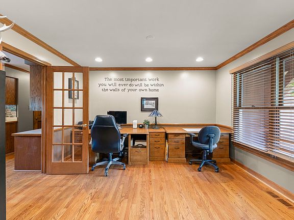 5th image of 28W041 Greenview Ave