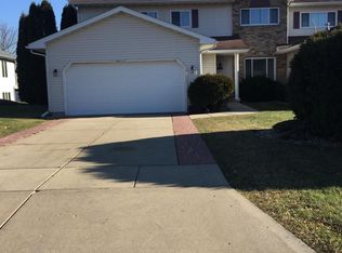 2904 Brian Ln, Fitchburg, WI 53711