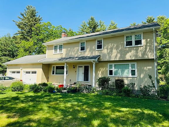 2nd image of 86 Wood End Ln