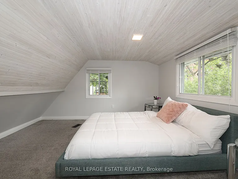 27 Sycamore Pl — Photo 26