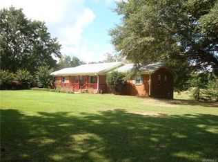 1052 Narrow Ln, Clanton, AL 35045
