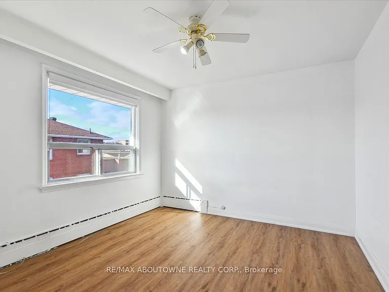 2 Wesley St #6 — Photo 18