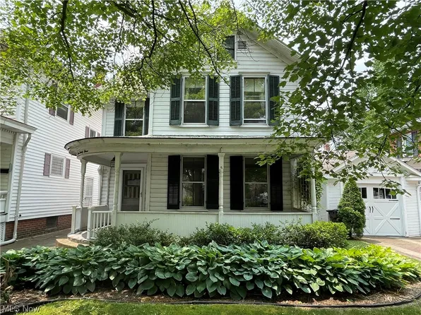 423 6th St, Marietta, OH 45750