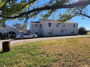 15607 Valley View Rd, Shawnee, OK 74801