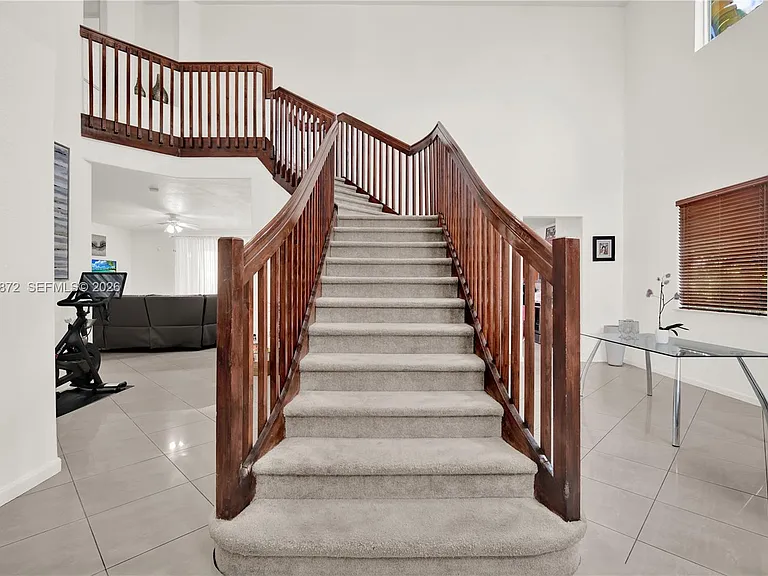 20765 SW 89th Ave — Photo 5