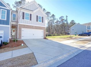 7663 Gray Pointe Dr, Lithonia, GA 30058
