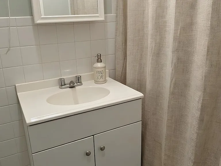682 Washington Ave #4 — Photo 4