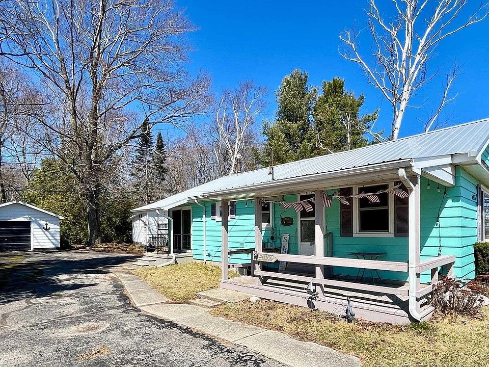 6913 N Us Highway 23, Oscoda, MI 48750 | Zillow