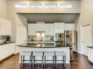 8101 Persimmon St, Irving, TX 75063