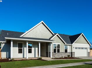 135 Bobby Jones Ave, Creswell, OR 97426