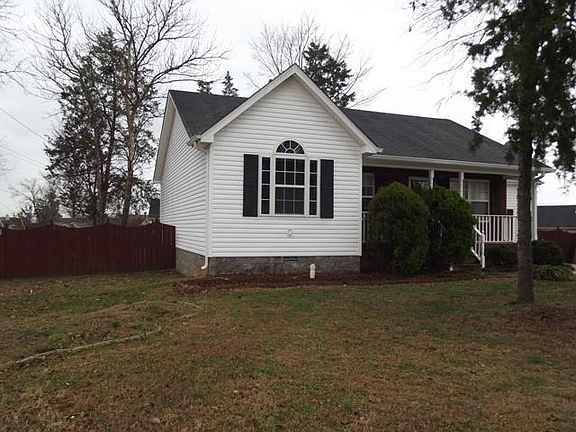 4th image of 500 Country Village Dr
