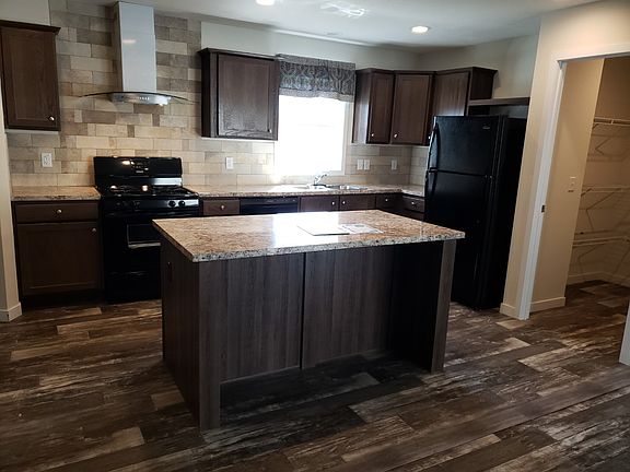 2nd image of 47 Bluebird Hill Dr #126