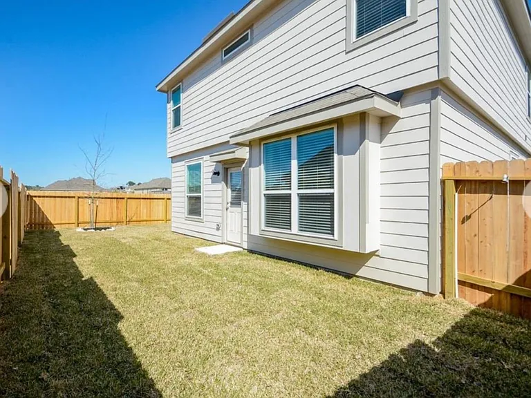 4335 Rosemary Ln — Photo 31
