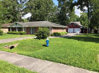 403 Cherry Valley Dr, Huffman, TX 77336