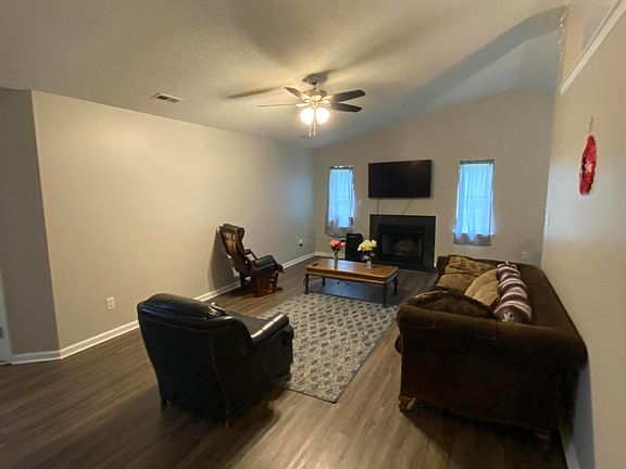 2nd image of 111 Howell Dr