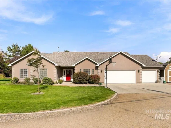 1915 Meadow Ave, Caldwell, ID 83605