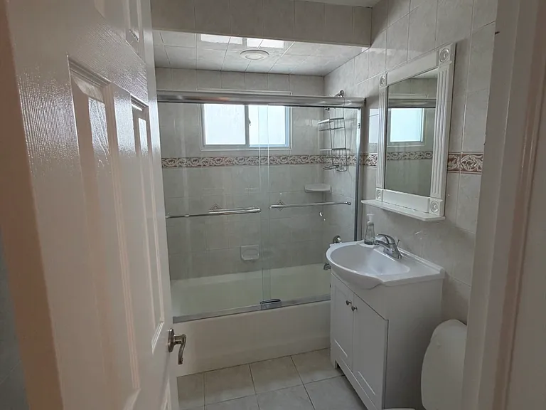 191 Merrill Ave — Photo 6