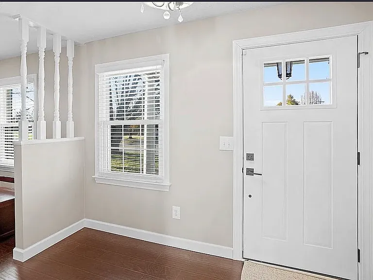 1402 Westen St — Photo 5