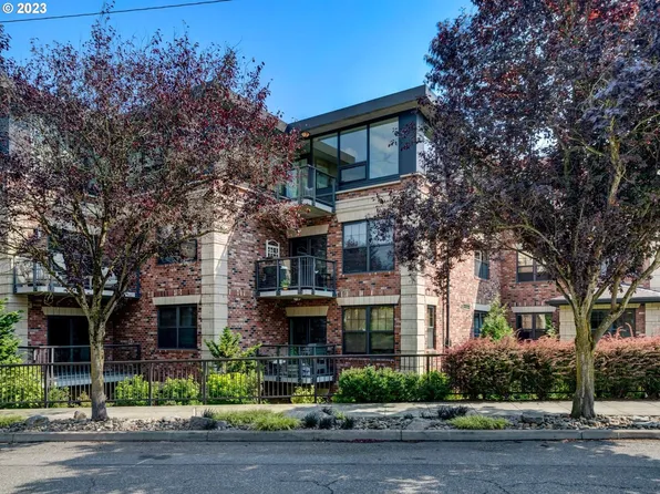 2454 NW Westover Rd Unit 502, Portland, OR 97210