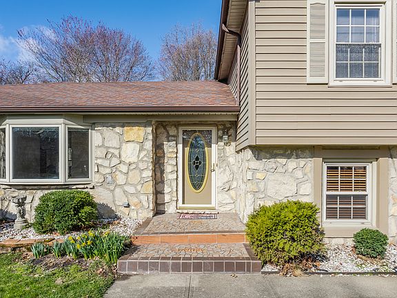 4th image of 2605 Rollins Ct