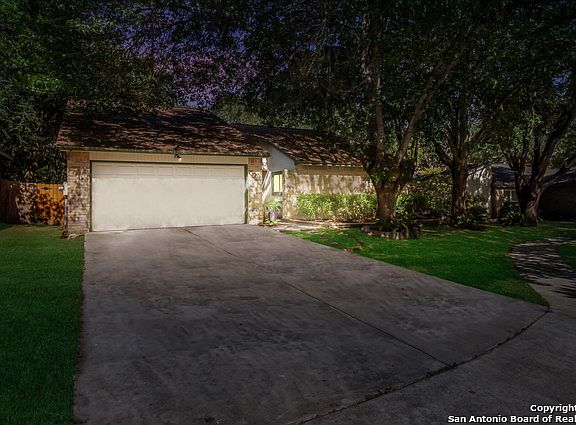 5th image of 2608 Kingsland Cir