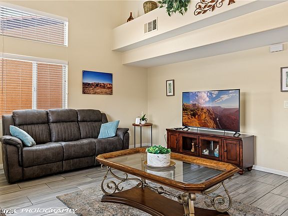 4th image of 890 Kitty Hawk Dr Unit 2623