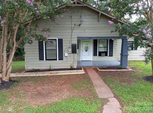 146 Summey St, Forest City, NC 28043