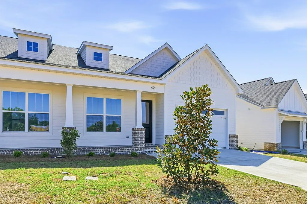 3 bed, 2.5 bath, 1670 sqft, $2,295 — Photo 4