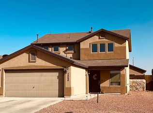 5868 Baywood St, Sunland Park, NM 88008