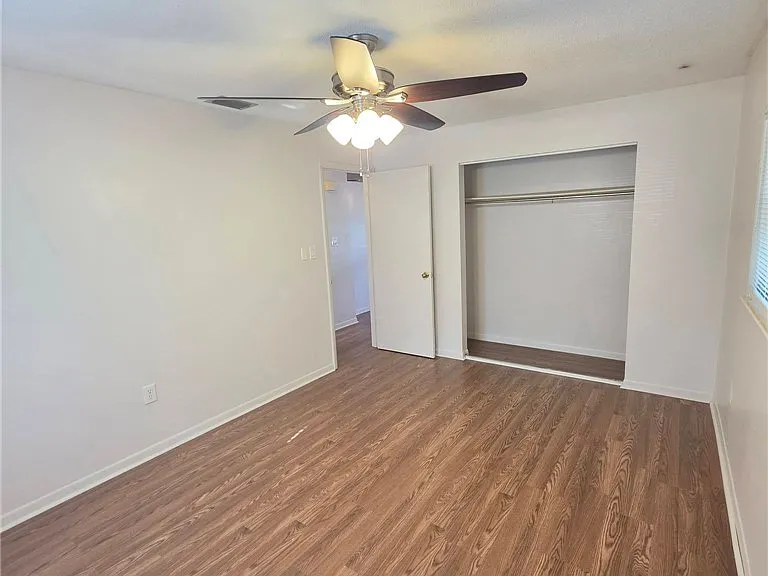 221 Harmony Ln — Photo 8