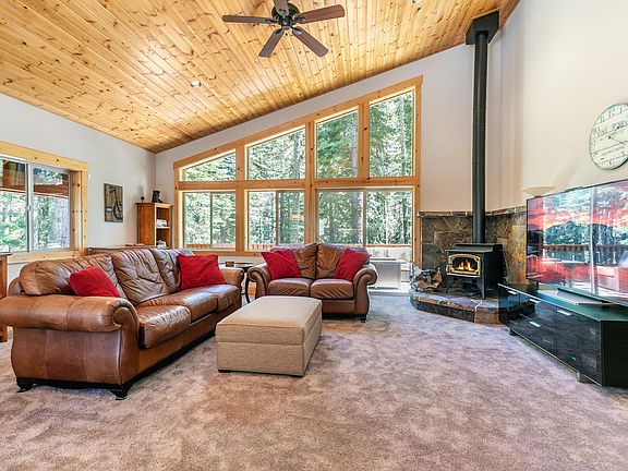 2nd image of 14481 Christie Ln