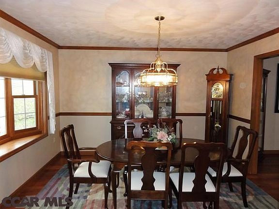 5th image of 2472 Hickory Hill Dr