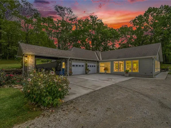 11721 SW State Route V, Faucett, MO 64448