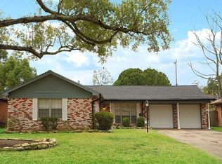 9531 Meadowcroft Dr, Houston, TX 77063