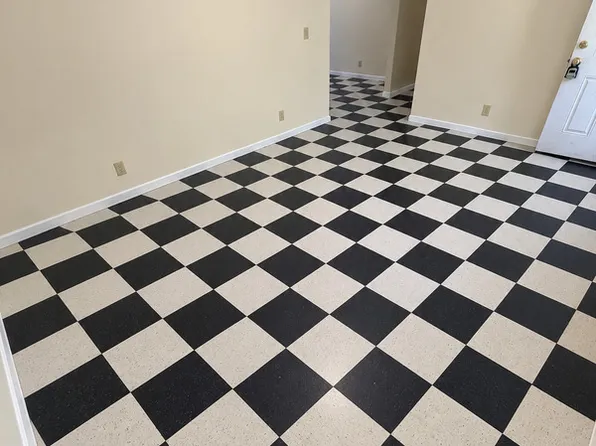 804 Chestnut St, Hopewell, VA 23860