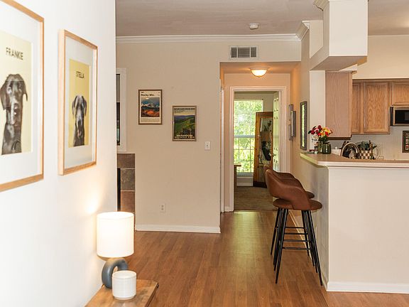 5th image of 700 Daniel Ellis Dr APT 13201