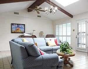 5th image of 8 Highland Pl