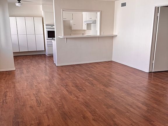 4th image of 1344 N Columbus Ave APT 12
