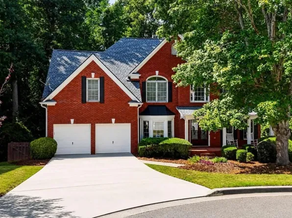 192 Mistybrook Cir, Stone Mountain, GA 30087