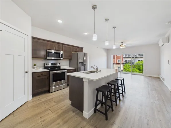 1501 N Windsor #203, Cottage Grove, WI 53527