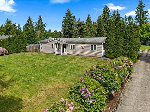 2nd image of 11415 195th Avenue E