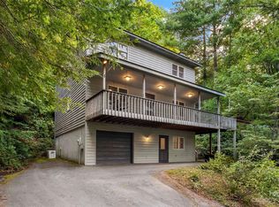318 Chapman Rd, Montreat City, NC 28711