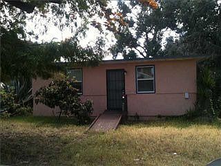2nd image of 4667 F St