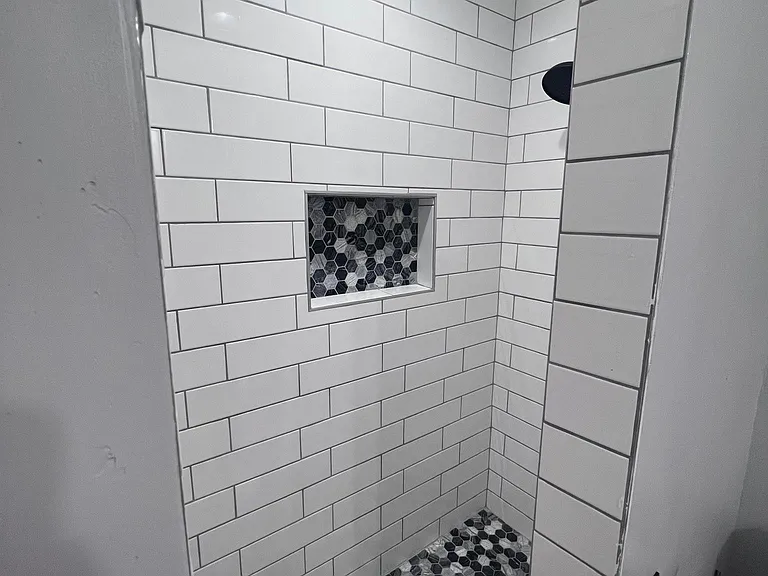 1610 S College Ave #2 — Photo 9